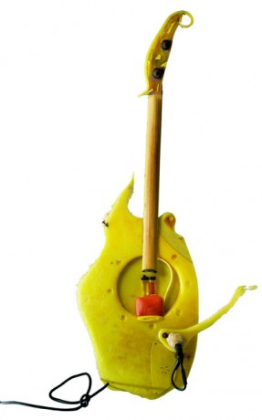 supr citrónová kytara.jpg
